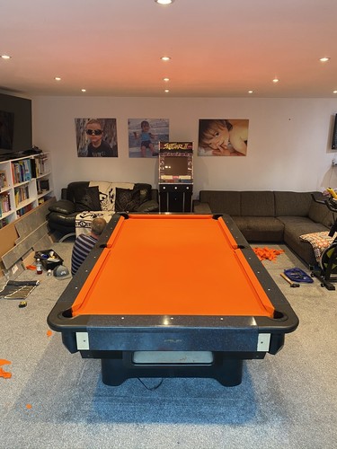 Pool table cloth - table, recovering